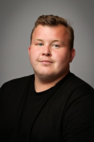 Tobias Larsen 